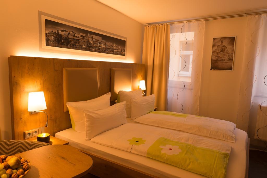 Ferienwohnung Am Griesgarten Bamberg Kamer foto