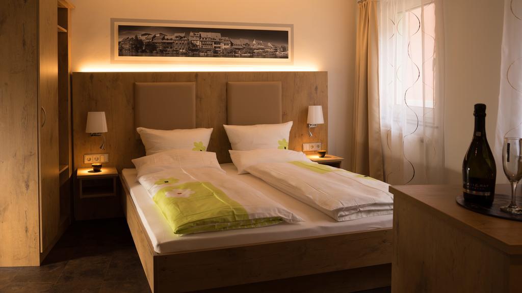Ferienwohnung Am Griesgarten Bamberg Kamer foto